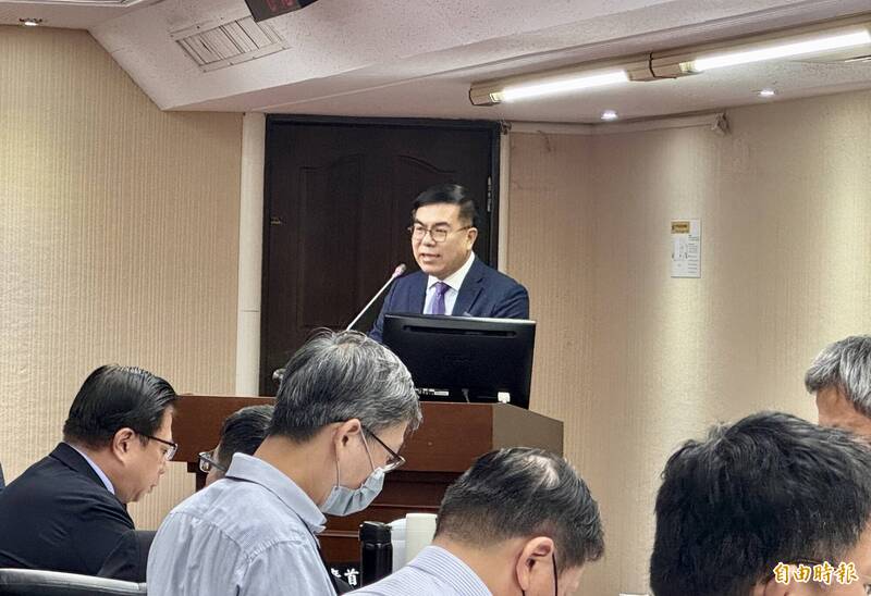 廢棄物非法棄置問題 彭啓明：已擬4對策因應