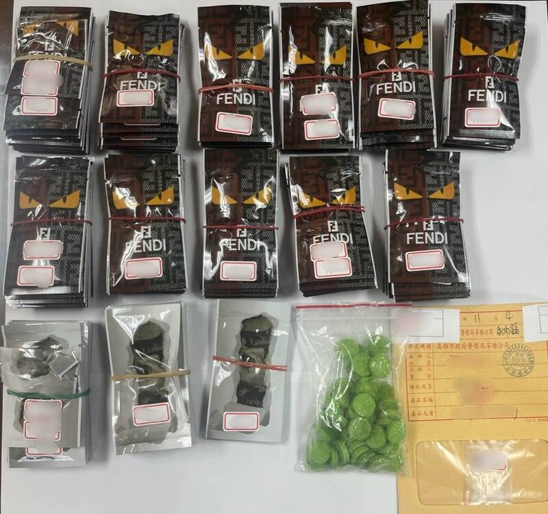 高雄男子駕車拒檢逃逸 警成功攔截搜毒570多公克