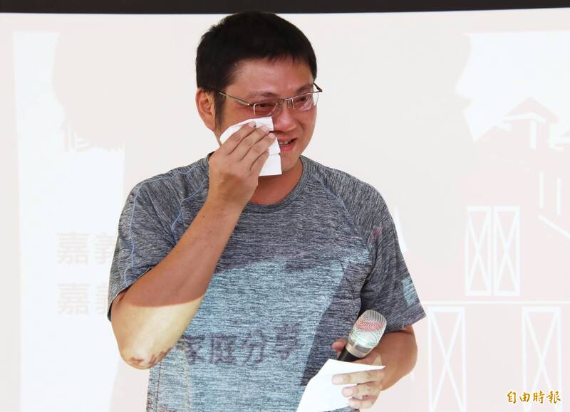 芥菜種會修繕嘉縣災損房屋 災民感謝激動落淚