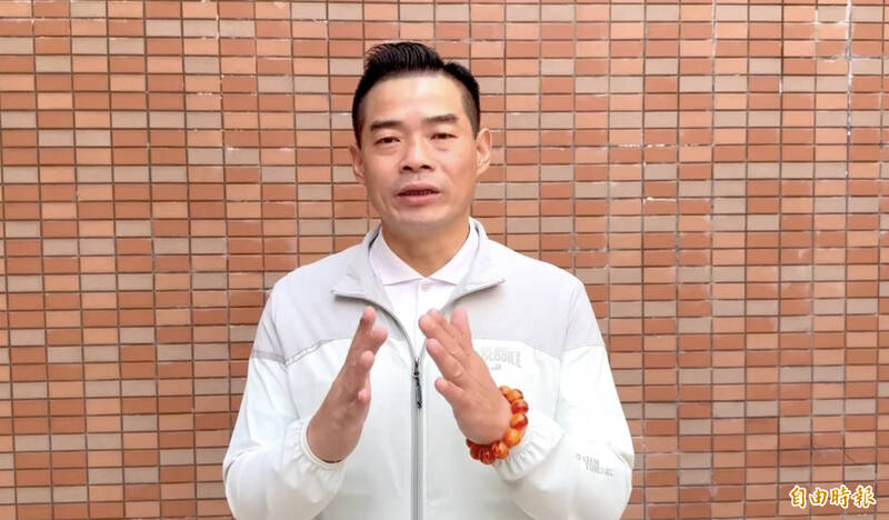 溪湖鎮長何炳樺表示，大建醮是全鎮宮廟聯合舉辦的宗教盛事，各廟籌措經費方式不同，已請廟方主委與地方居民再行溝通。（記者陳冠備攝）