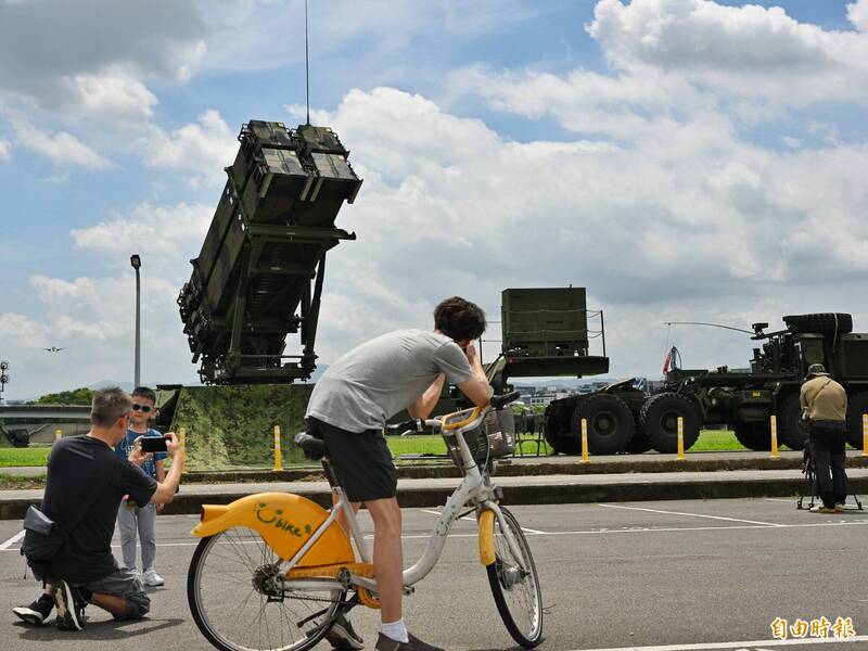 盧德允批愛國者「千斤撥四兩」 軍事粉專嗆：連基本邏輯都不對