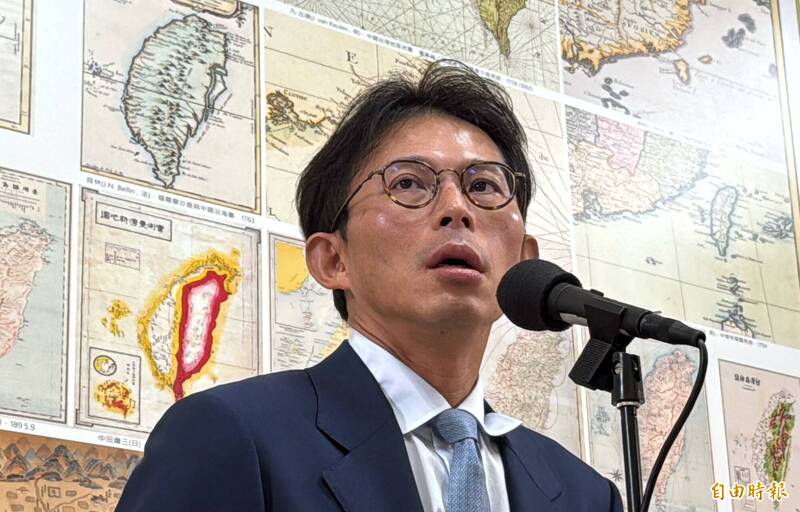 藍白反年改「讓退休軍公教多繳房貸?」 徐閉酸爆小草︰沒有相對剝奪感?