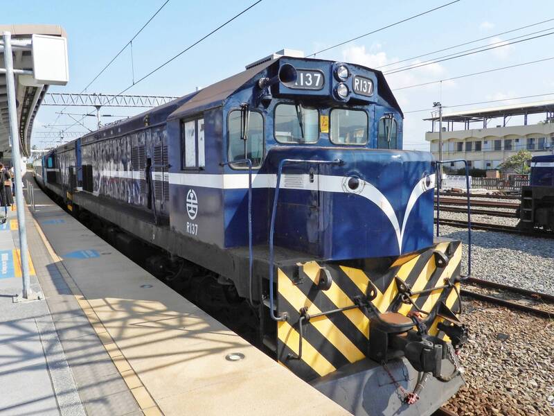 富岡鐵道節11/22桃園登場 「總統花車」、「DR藍寶寶」復古列車展出