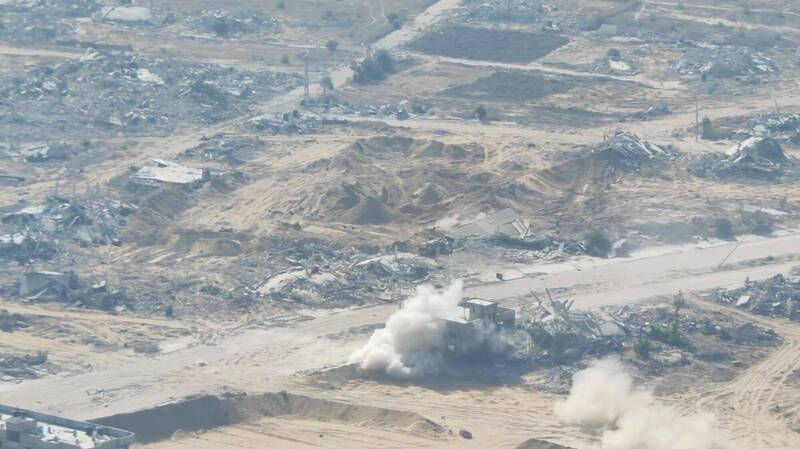 以军8月公布打击据称是哈玛斯地道入口区域。（路透档案照）