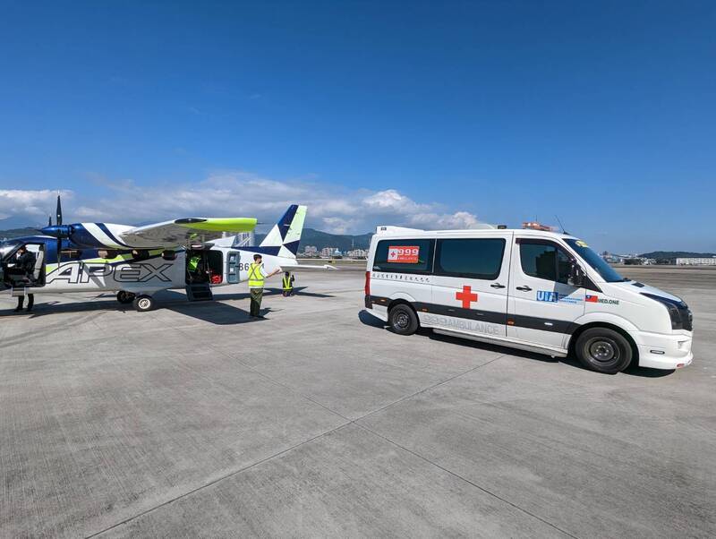 金門醫療專機抵松山機場爆胎 安捷航空:原因待查