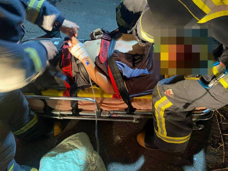 離奇!彰化男半夜騎機車自撞 噴飛重傷昏迷