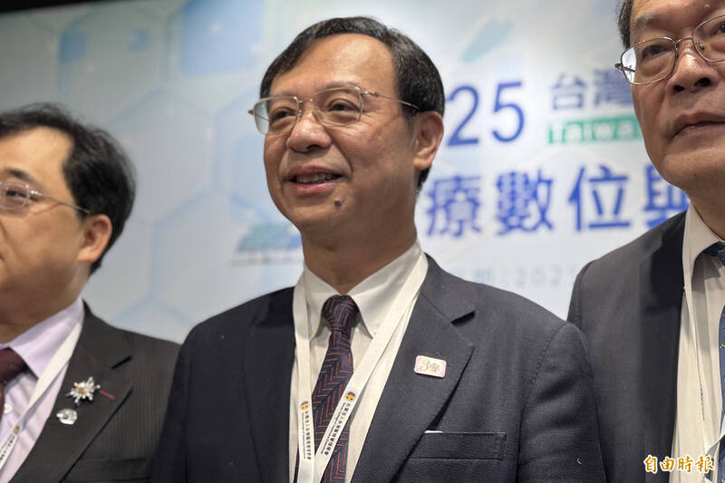 頂住改革壓力 石崇良:健保不能倒、去留從不在我心中