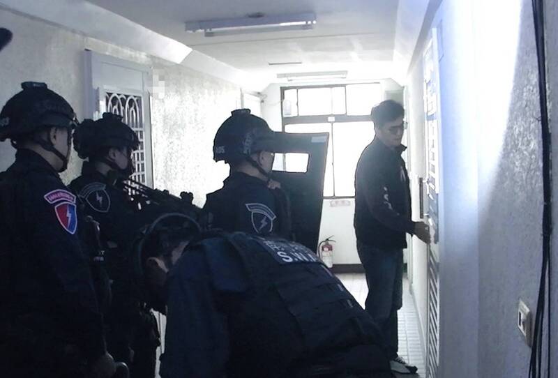 南市刑大扮釣客抓毒販差點被「自己人」破功 查獲1.6公斤依托咪酯