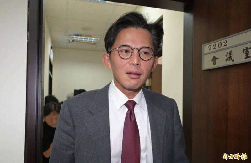 黃國昌嗆不要提岳父 沈榮欽:自己先提卻要別人不可以談