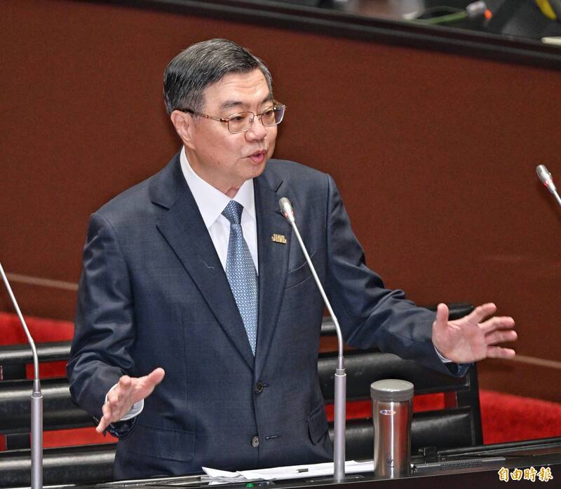 卓榮泰:國人30年來受健保保障 現在應反過來保障健保