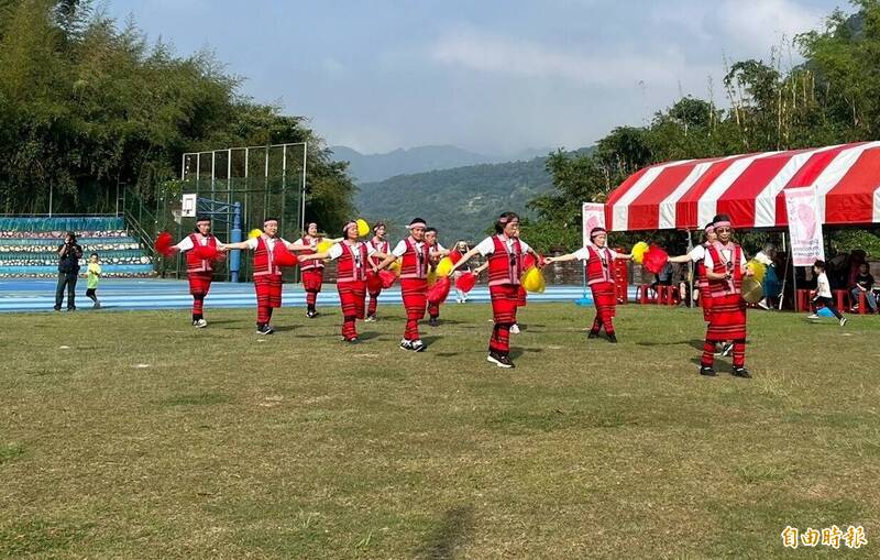 苗縣巴宰族睽違6年再辦新年活動 400人歡聚「牽田」