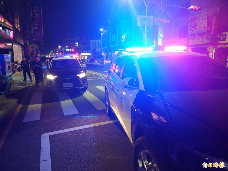 工作摩擦被「鎖」在分局外 台南女警控內勤同事霸凌