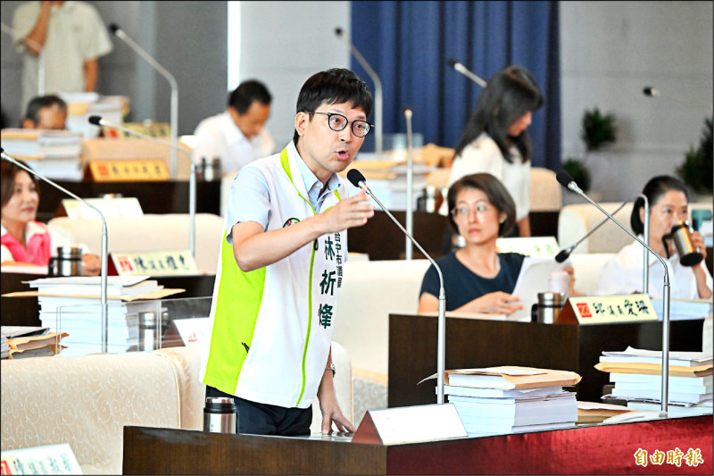 豬瘟報告避重就輕 議員斥盧秀燕失職應負全責