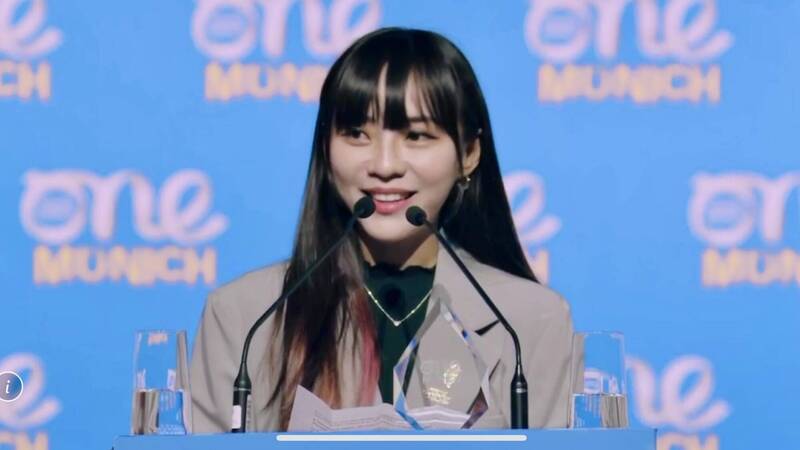 台灣首位得獎者！黃捷獲頒世界青年領袖峰會「年度政治人物獎」