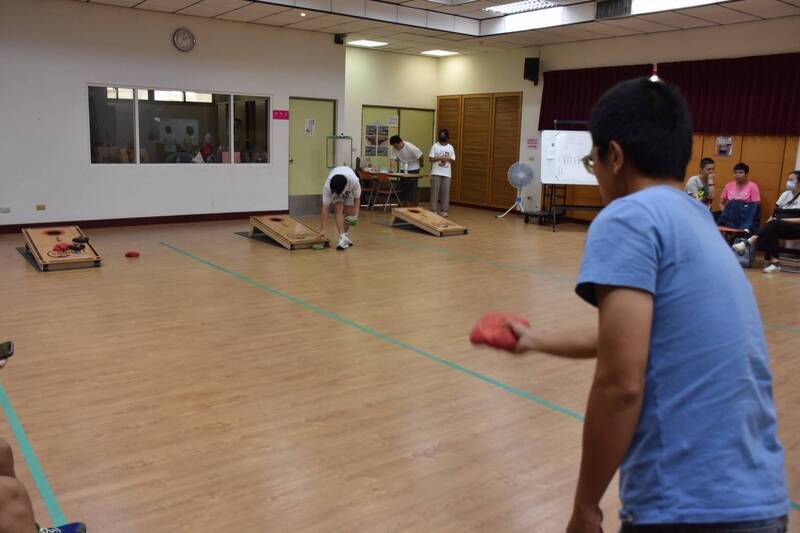 布袋球翻轉運動 身障選手投出希望曲線