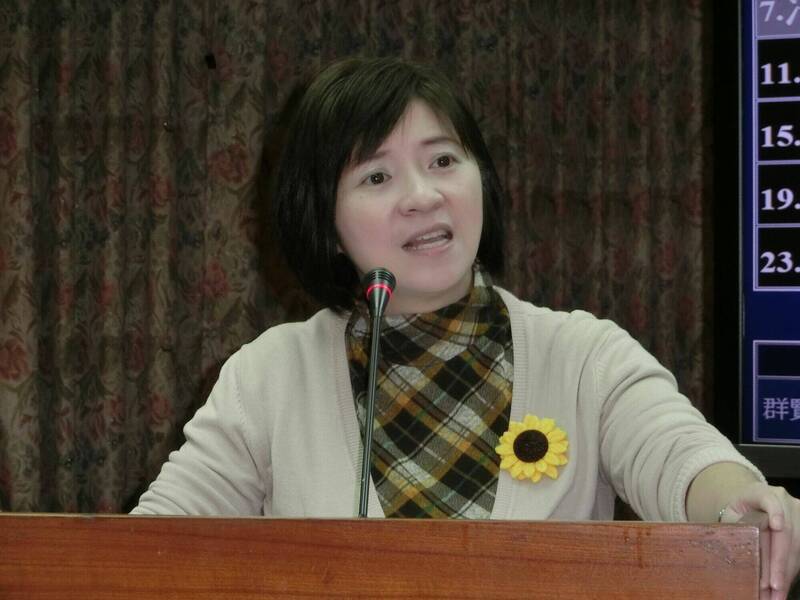 轟鄭麗文認「共諜」做父! 台聯:為前往北京事前鋪陳