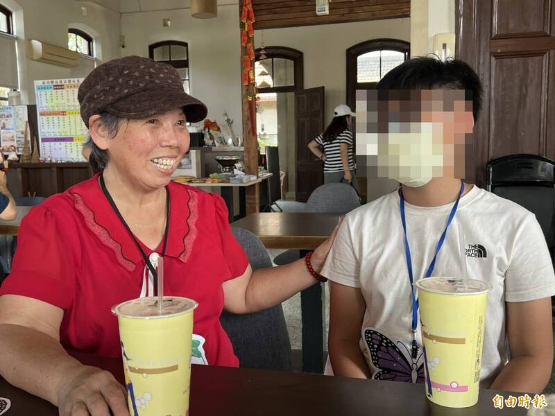 苦不能苦孩子 77歲阿嬤守護雲林家扶童逾40年