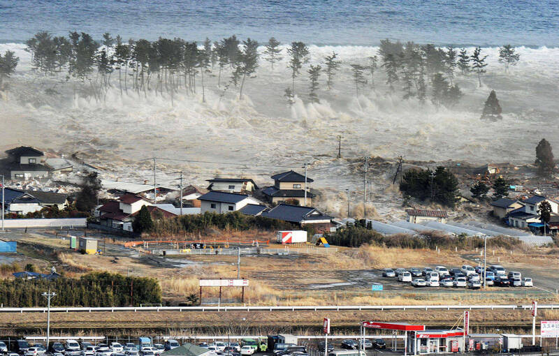 東北地區三陸近海「1天連18震」 日本民眾憂311等級天災再現