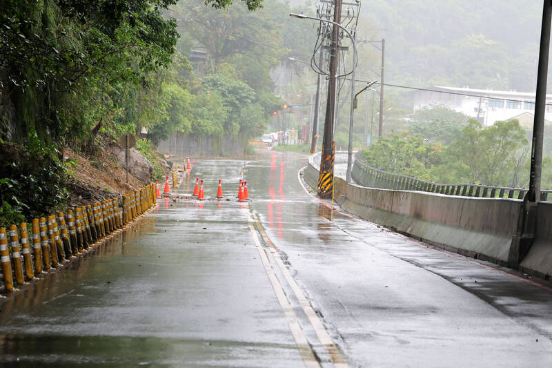 鳳凰颱風來襲 基市府：暖暖興隆街持續交管