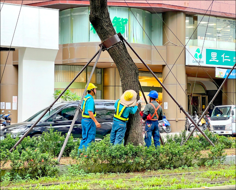 颱風逼近 高雄26滯洪池排空 屏東2水庫放水