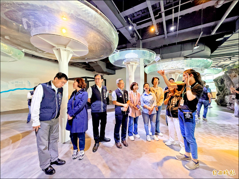 台中海洋館濕地戲水 缺更衣、沐浴設備