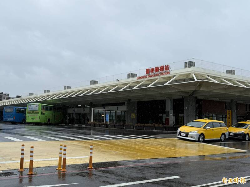 鳳凰颱風來襲宜蘭停班課 國道客運調整班次