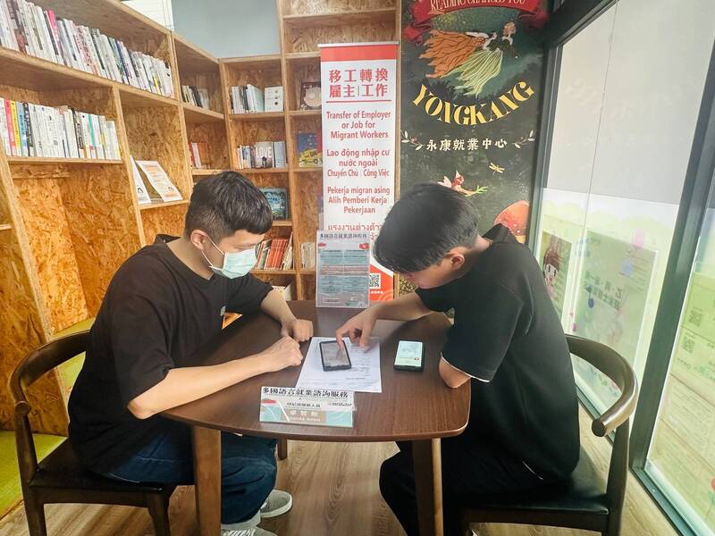 台南永康就業中心結合外籍生 啟動駐點翻譯服務