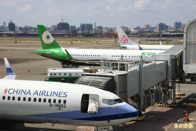 鳳凰颱風亂航班!班機取消35架次、船班停開99航次