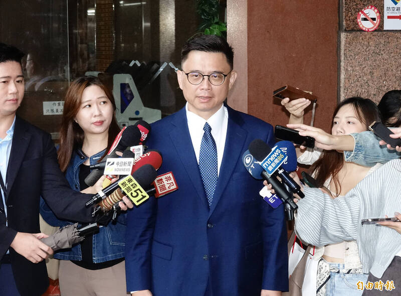 高雄不要一個中國！轟鄭麗文「習近平代言人」 賴瑞隆要柯志恩表態