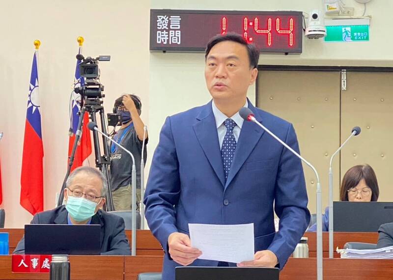 「心疼她被家暴」竹市消防局長宿舍外借惹議 姪女同居人發聲明反駁