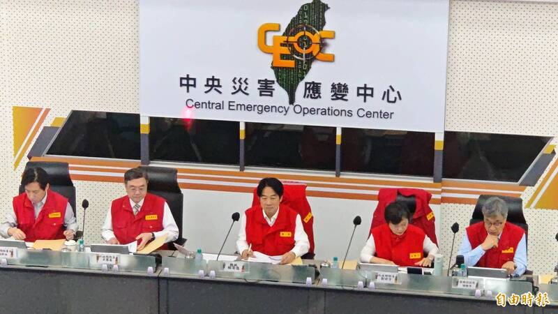 「穿心颱」鳳凰來勢洶 賴清德：勢必落實防颱工作