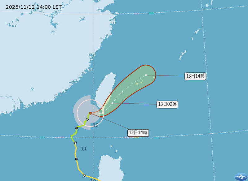 中央氣象署11月12日下午2點鳳凰颱風路徑預測。（圖由中央氣象署提供）