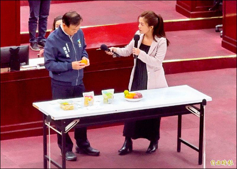 午餐水果顆狀難吃 議員籲增截切選項