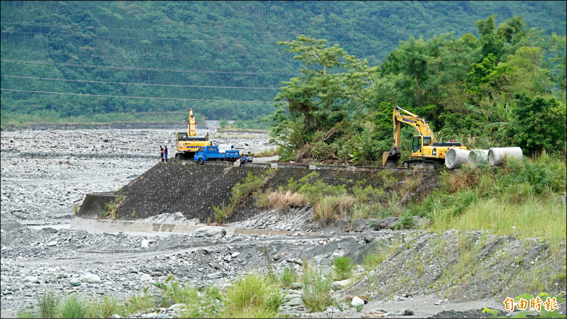 花蓮馬太鞍溪爆泥流 總統允協助延伸堤防