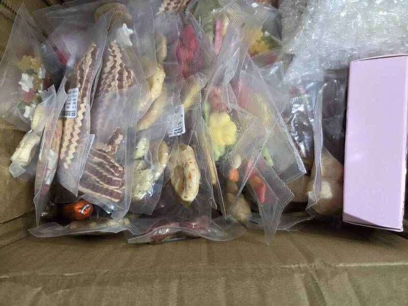 淘寶含雞肉寵物食品也不行 海運快遞100%X光驗貨攔截8.18公斤