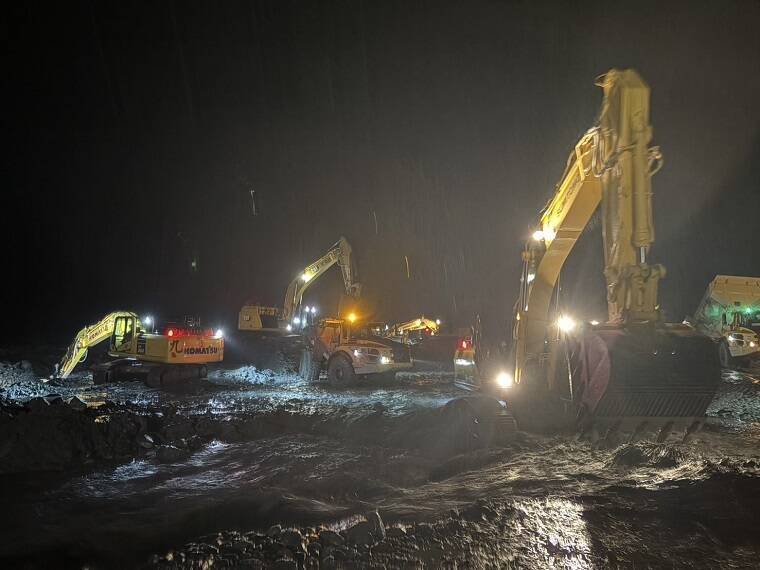 水利署才說封住堤防缺口已無淹水 萬榮明利村下午又見漫淹