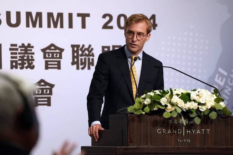 裴伦德为英国保守党人权委员会成员，多次在公开活动为台发声。（图撷取自@lukedepulford 社群平台「X」）