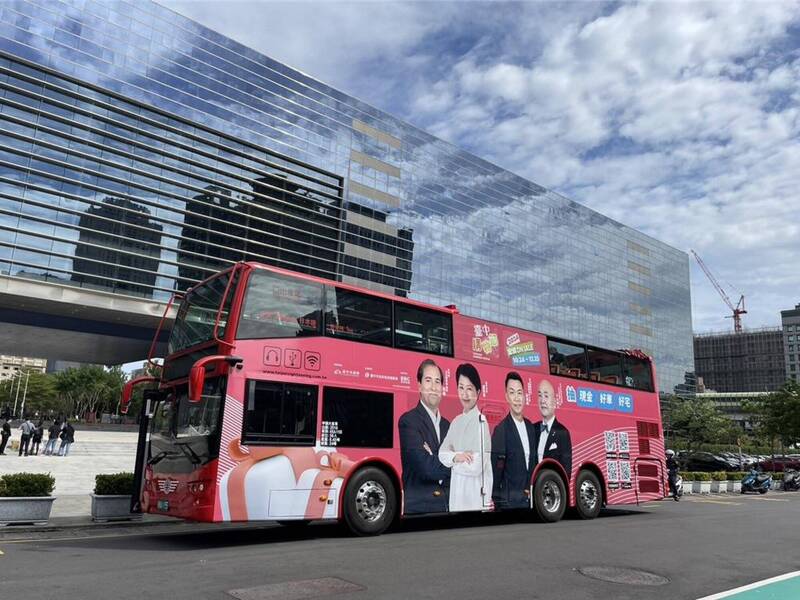 交通部擬開放「雙層巴士」上國道 預計明年元月完成修法