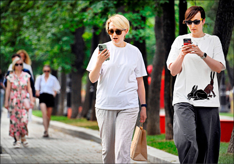 台灣網路自由冠亞洲 全球第7