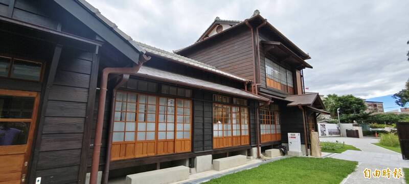 新社花海遊客外溢 豐原這處新景點人潮大增