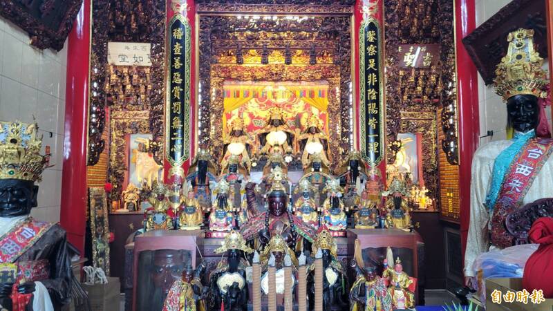 全台西來庵主祀五福大帝，是台南知名宮廟。（記者王姝琇攝）