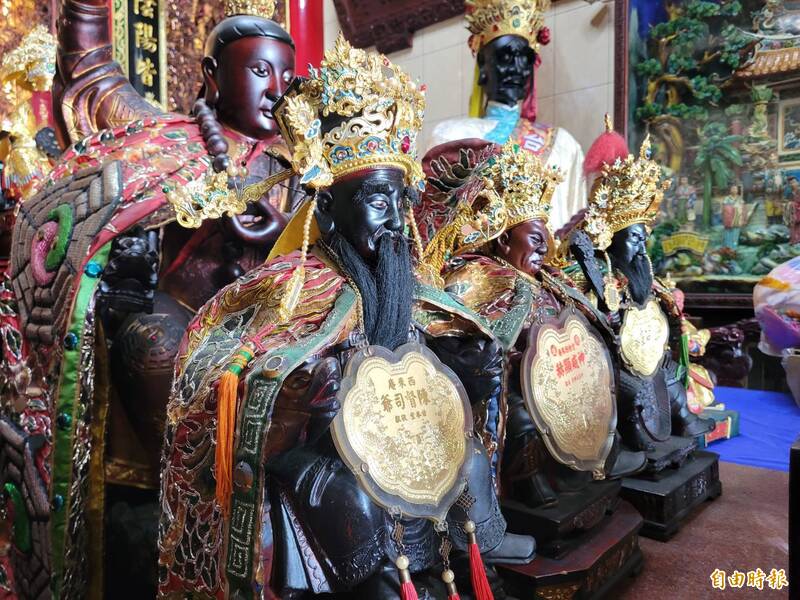 全台西來庵祀奉知名「陳督司」也有著「人成神」的傳奇故事。（記者王姝琇攝）