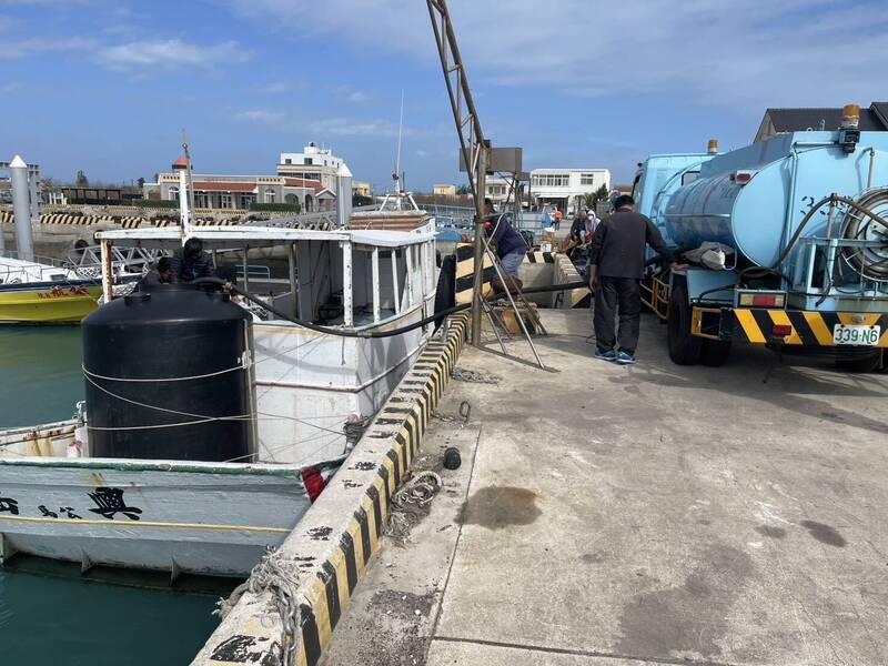 海底輸水管破裂 澎湖鳥嶼運水經費不足 議員急求縣府金援
