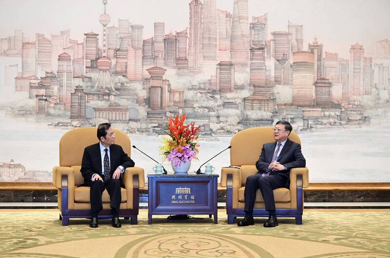 藍副主席張榮恭會見上海市委書記 強調「九二共識」下加強交流