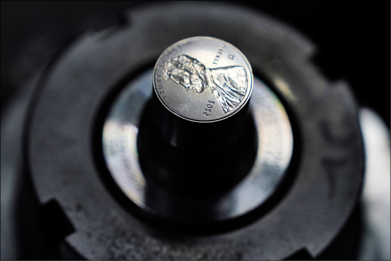 流通232年 1美分停止鑄造