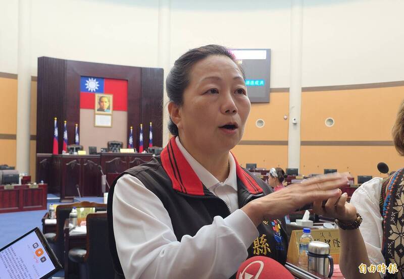 警戒尚未解除徐榛蔚就宣布正常上班上課 張育萌：讓光復鄉陷入混亂