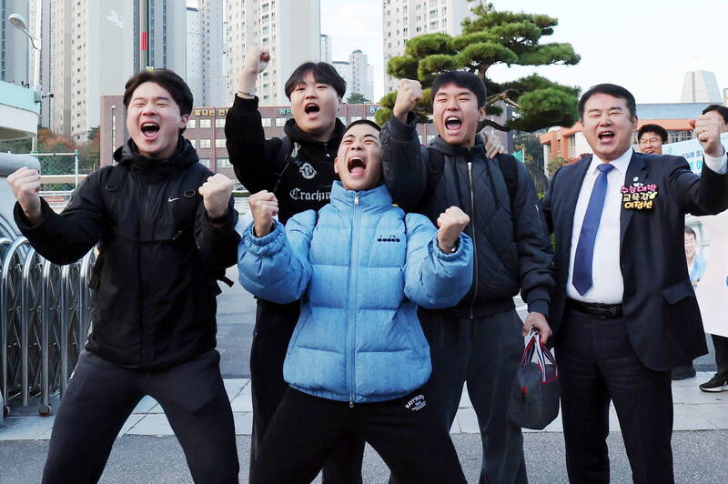 不能喝海帶湯......南韓「修能」測驗考生奇葩禁忌曝光