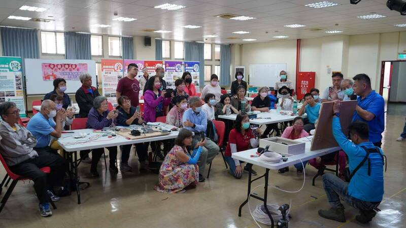 志工也能當電工!雲林推修繕培訓計畫 盼點亮弱勢家庭希望燈