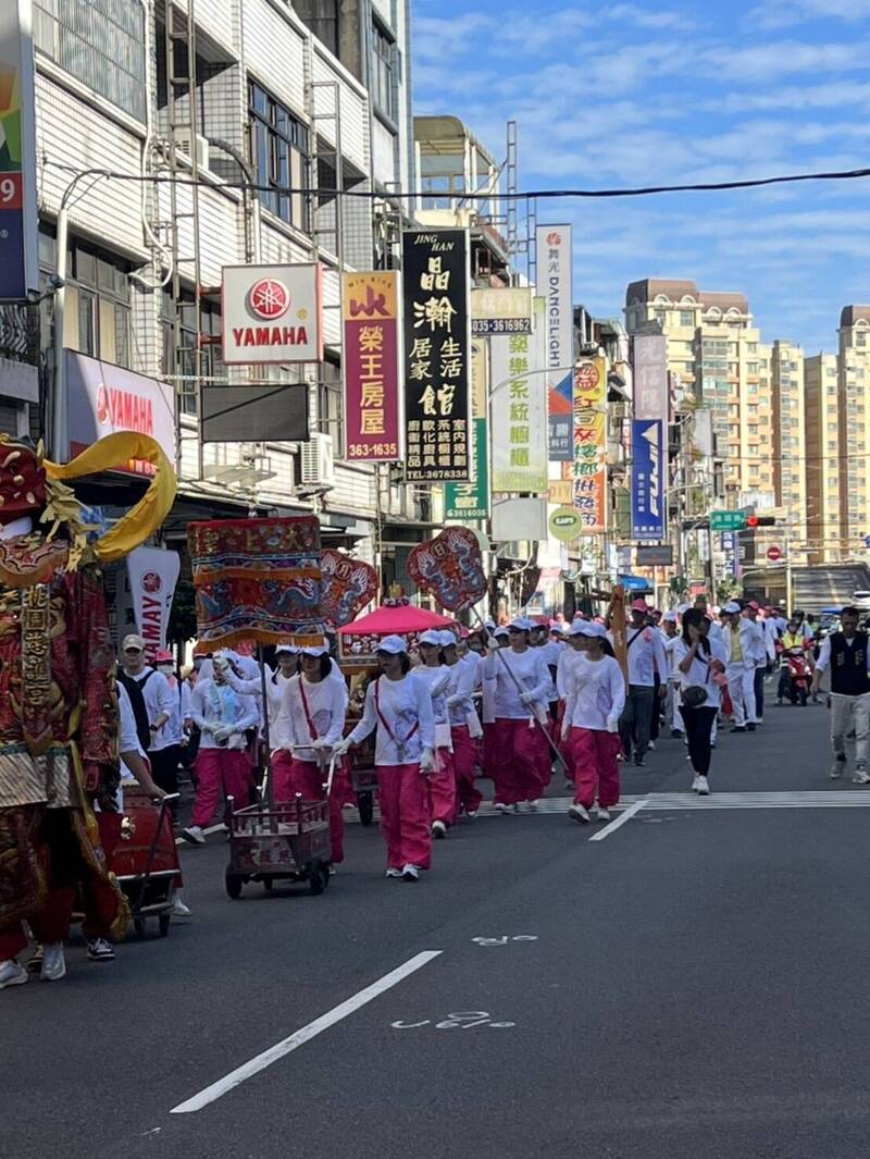 下雨不停今轉晴 慈護宮媽祖3天遶境桃園十五街庄