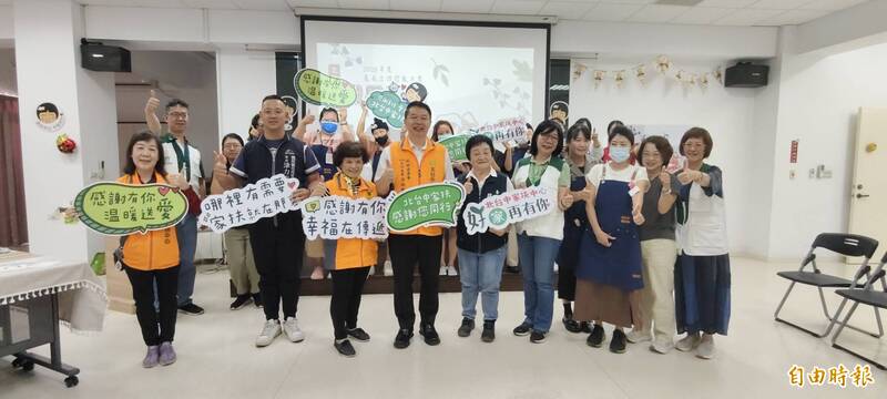 家扶中心單親媽腦傷重生 學習美容按摩準備考證照